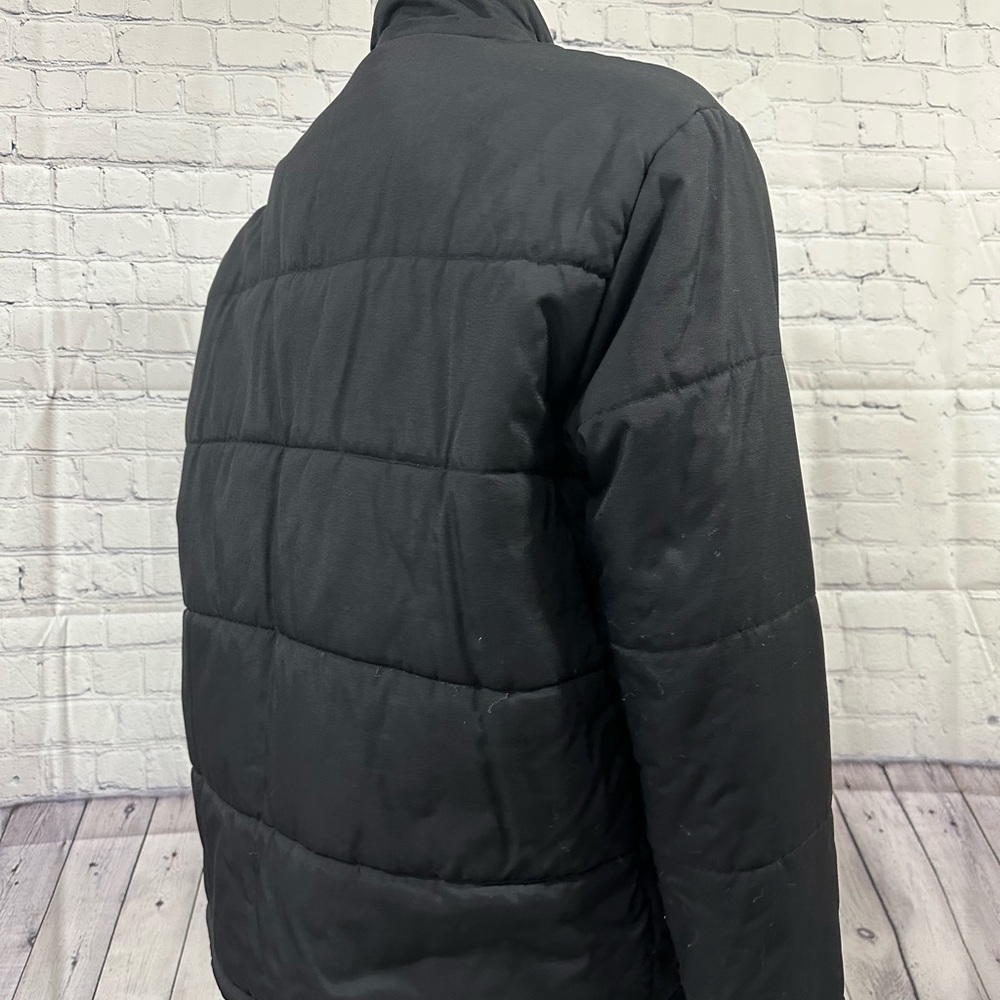Guess Puffer Jacket - Picture 7 of 7